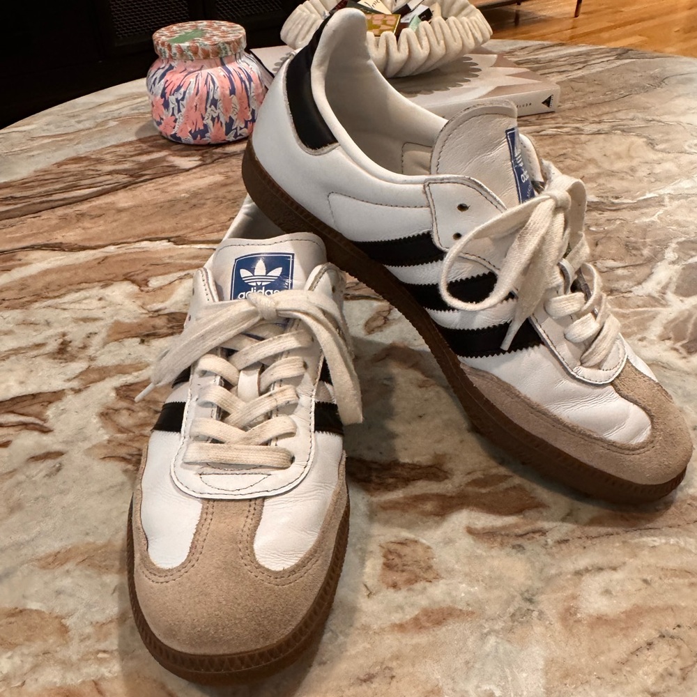 Women's adidas Originals Samba OG Casual Shoes - size 9.5